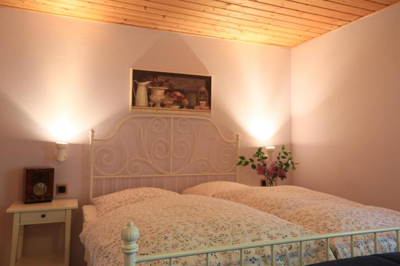Hotel Weingewolbe Bermersheim Esterno foto