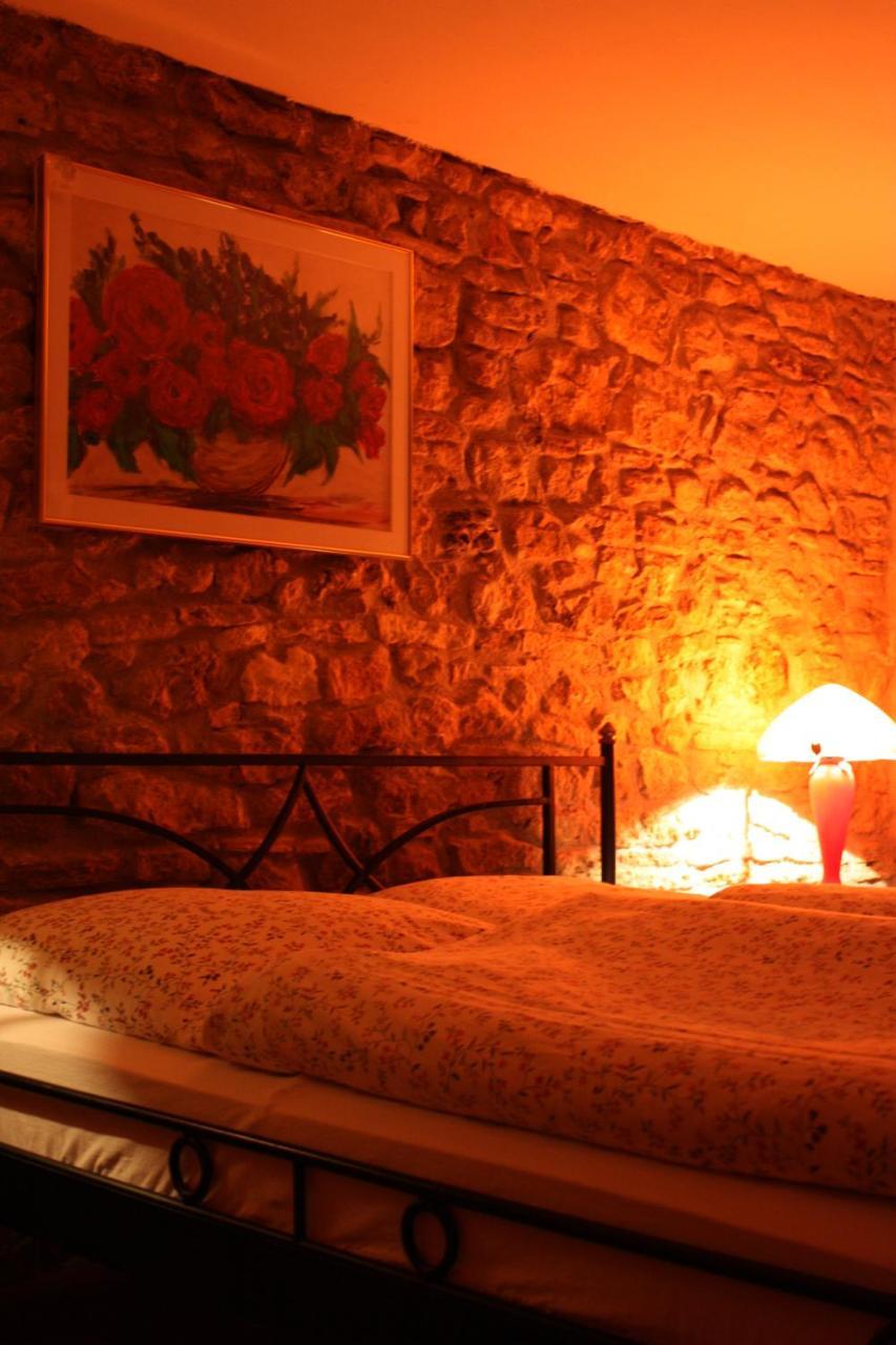 Hotel Weingewolbe Bermersheim Esterno foto